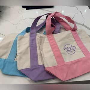 Trader Joes Spring Tote Bags (3)